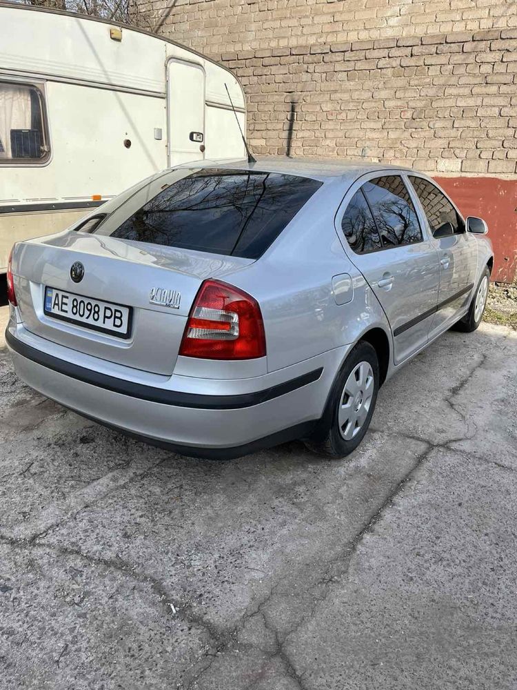 Skoda Octavia A5 1. 6 MPI на автомате 6500$