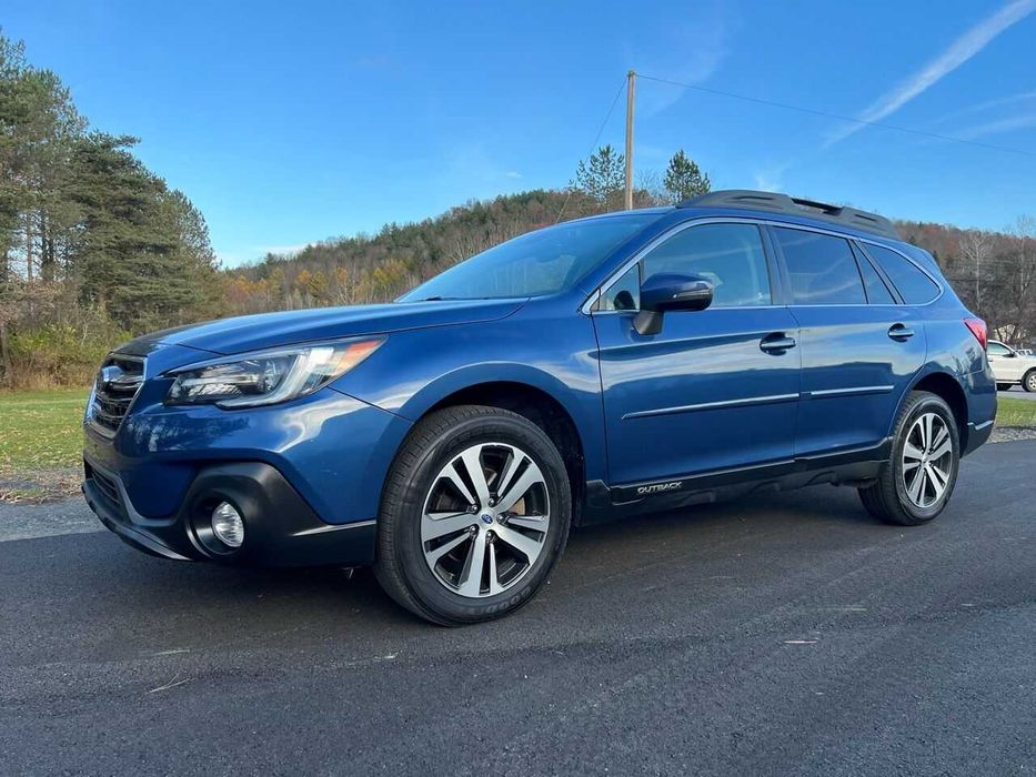 Subaru Outback Limited 2019 року випуску