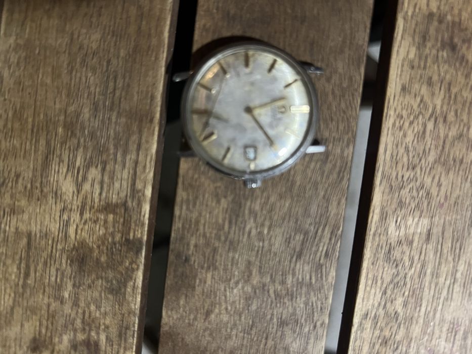 Relegio omega original tem ponteiro solto falta braceletes