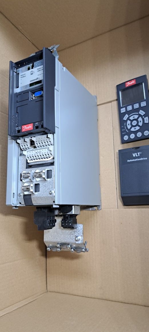 Przetwornica, falownik danfoss VLT