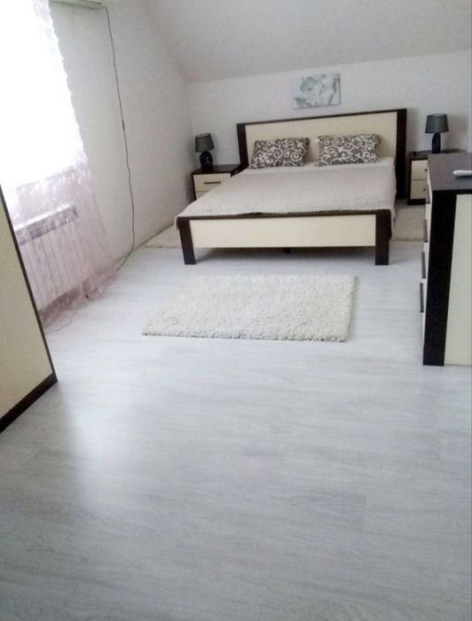 Оренда Будинку поряд м. Осокорки/Славутич піша доступність