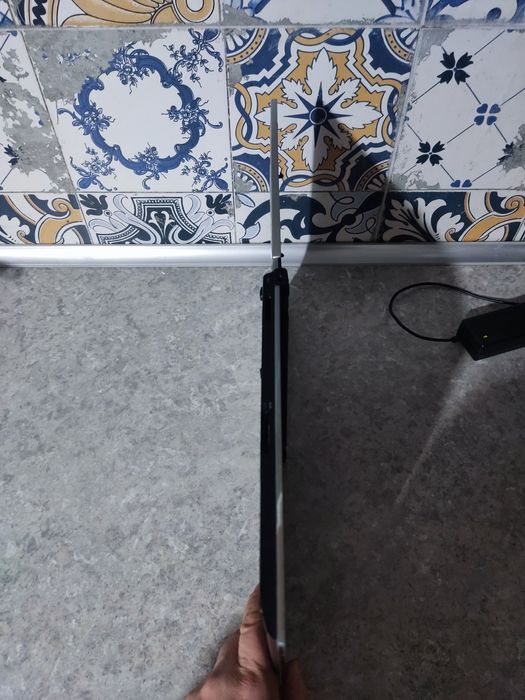 Toshiba Portege R100 робочий але без блоку живлення