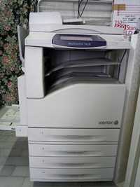 Máquina fotocópia Xerox Workcentre 7428