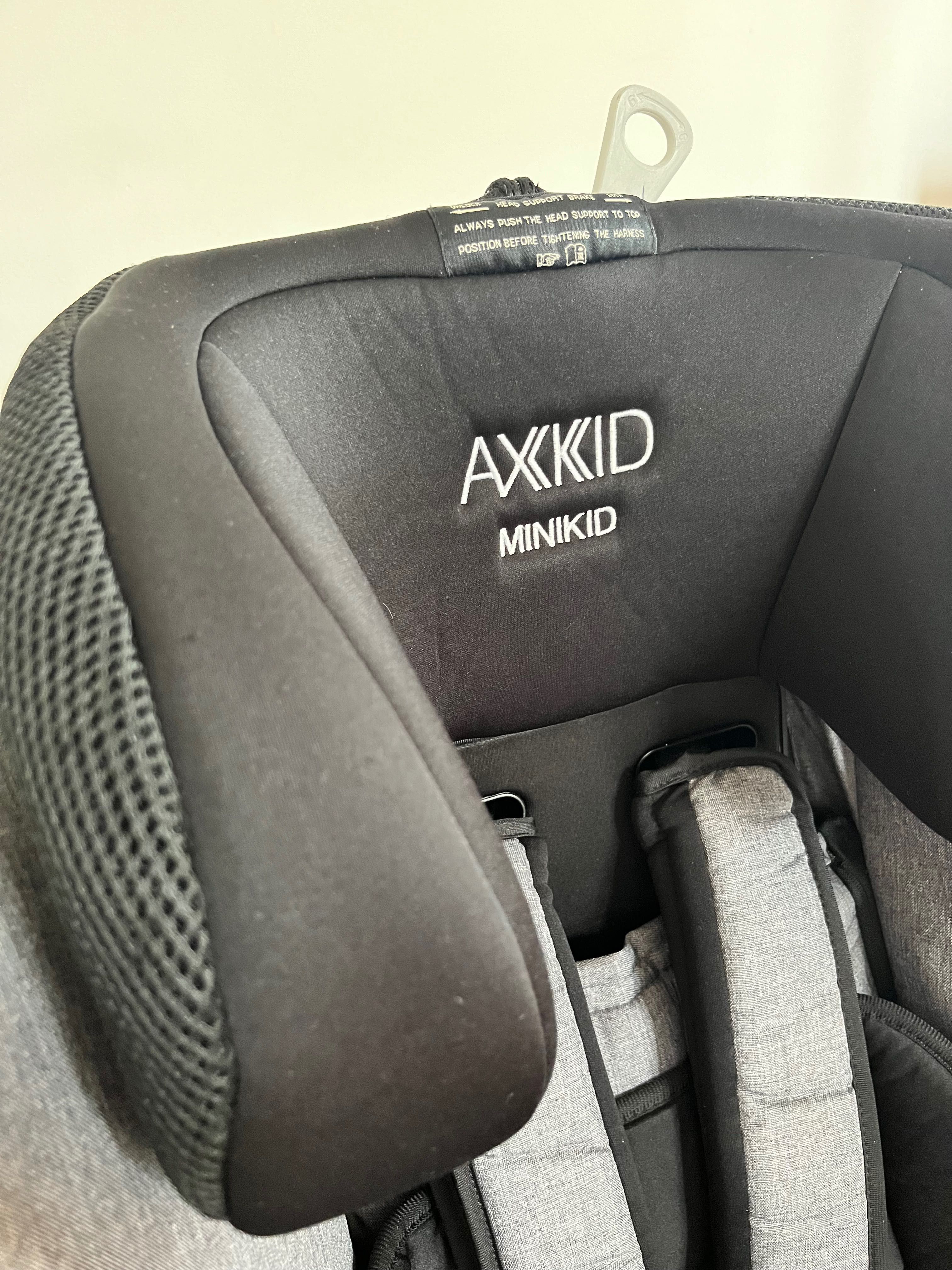 Axkid MiniKid 2.0 fotelik dziecięcy