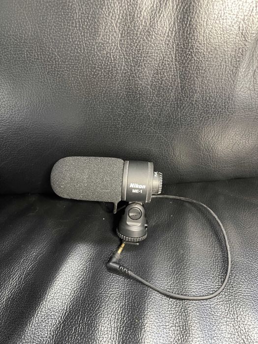 Vendo Nikon ME-1