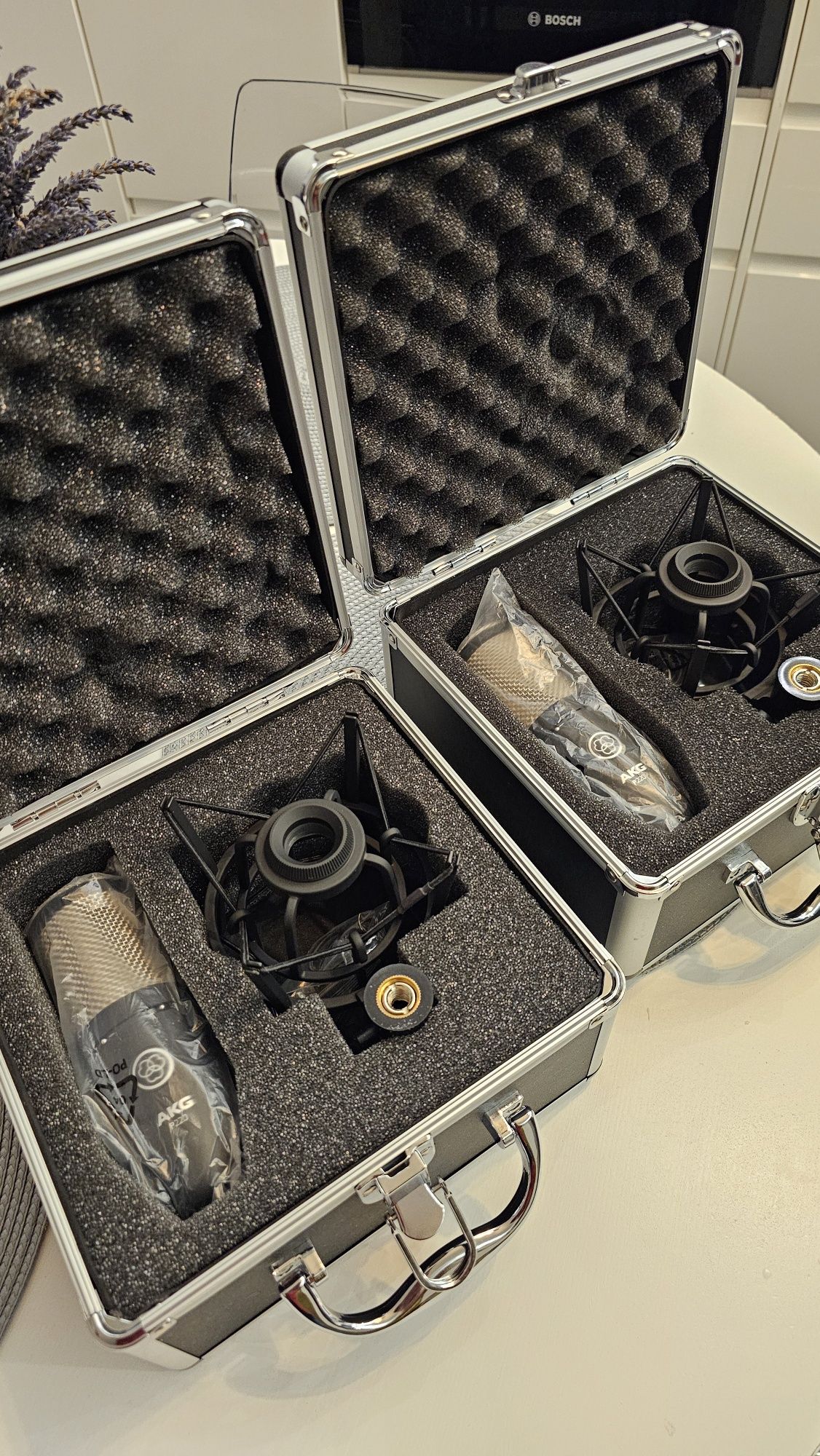 Nowy mikrofon AKG P220