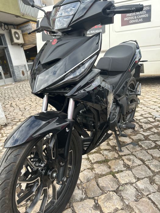 Vendo MALAGUTI  125cc