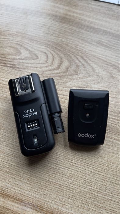 Радіосинхронізатор Godox CT-16 (передавач + приймач)