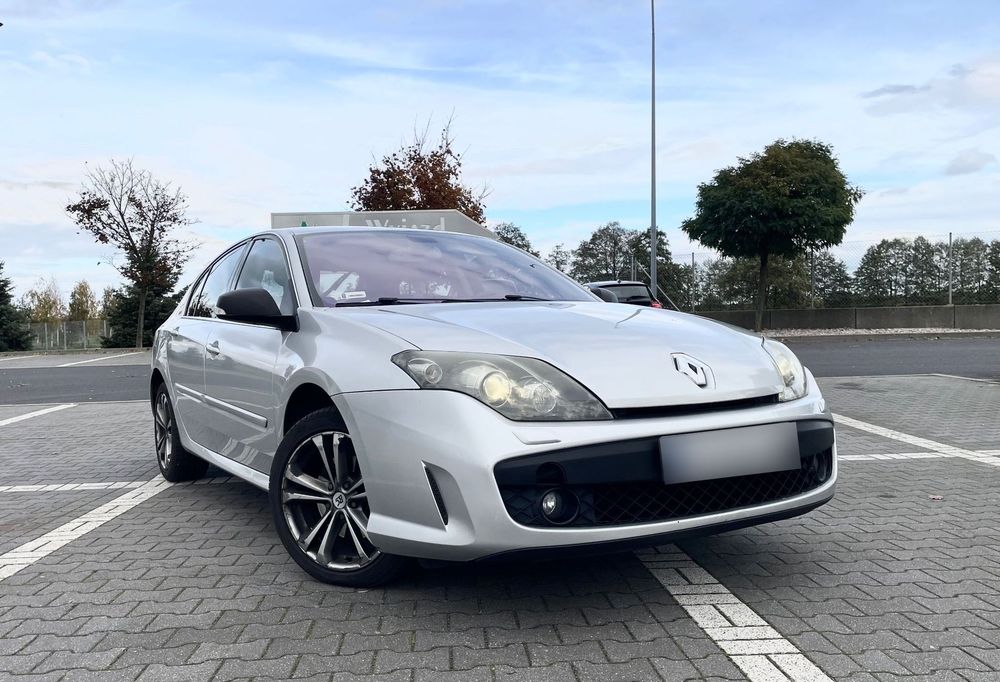 Renault Laguna Nowy komplet opon wielosezonowych PIRELLI