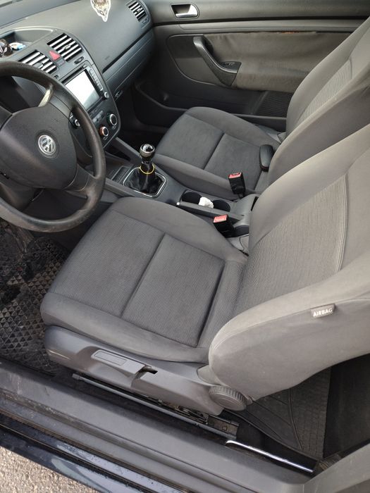 Голф 5.      Че 1,4 бензін