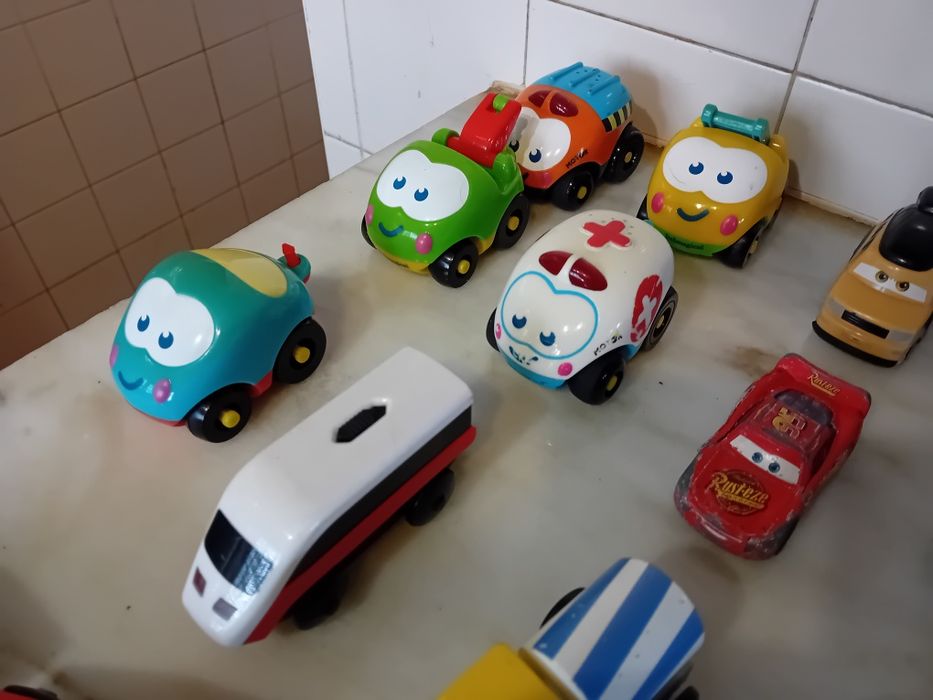 Conjunto de Carrinhos Diversos Criança