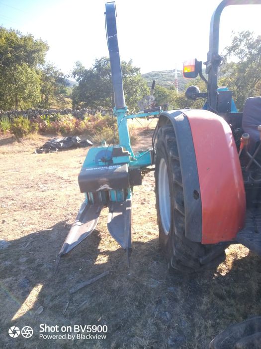 Ensilafeira 1 linha MB 300