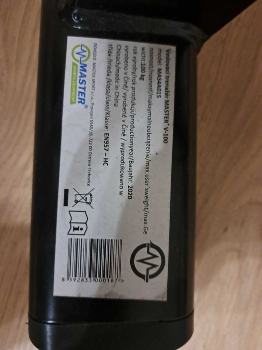 Nowy Wioślarz master V100