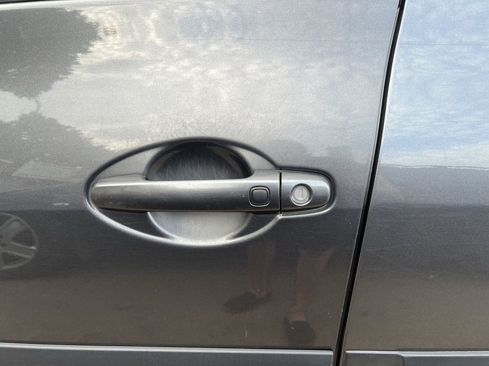 Разборка шрот Тойота Аурис 2006-2012 запчасти Toyota Auris E15
