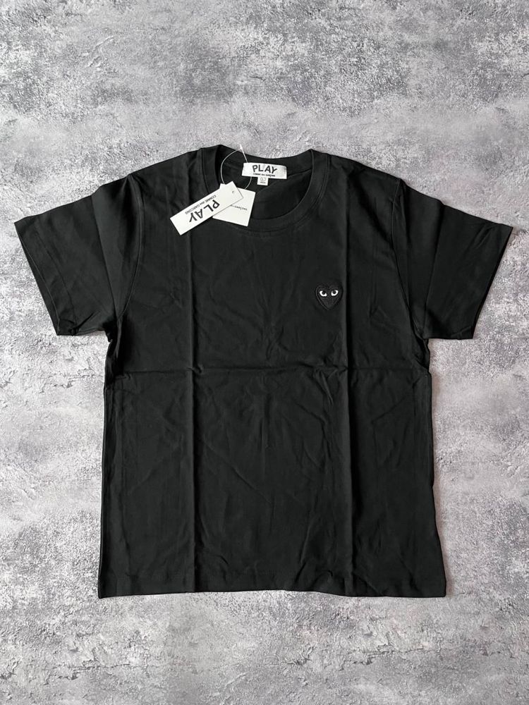 Футболка CDG/ Comme des Garçons