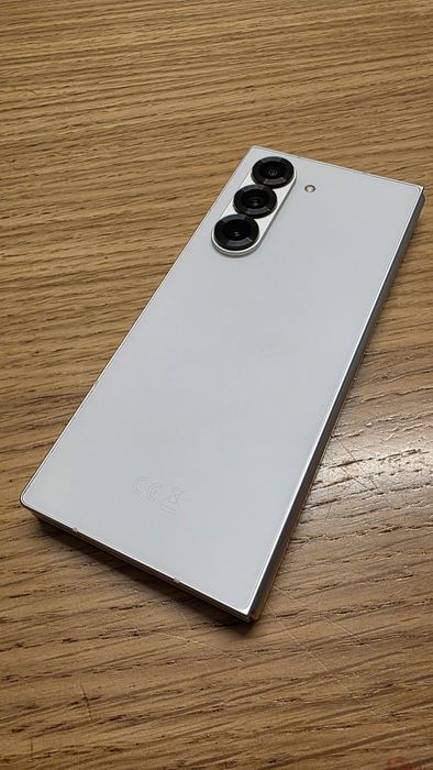 Samsung Z Fold 6, 512GB, nowy ekran, igła