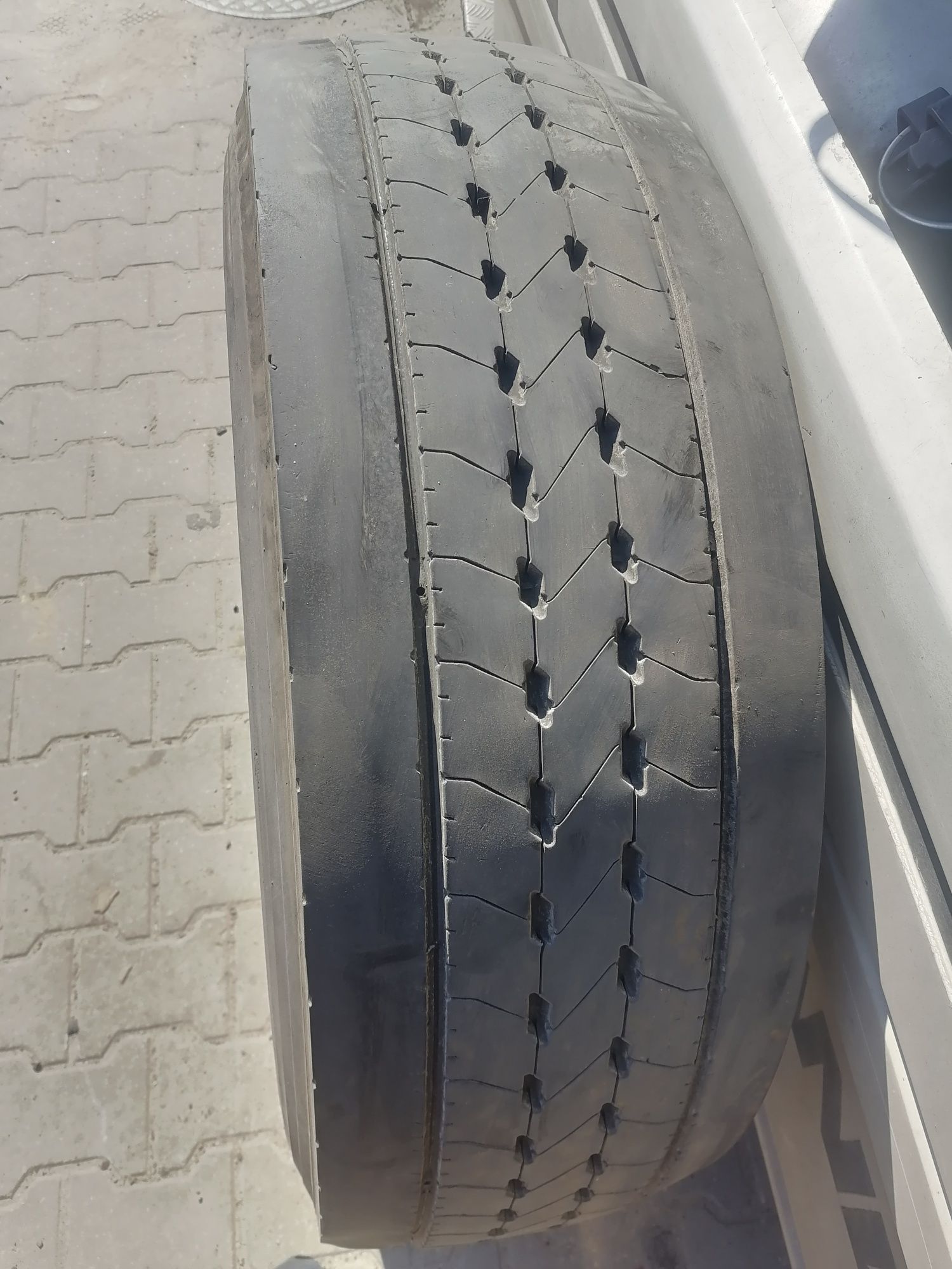 Opony Goodyear 315/70/22.5