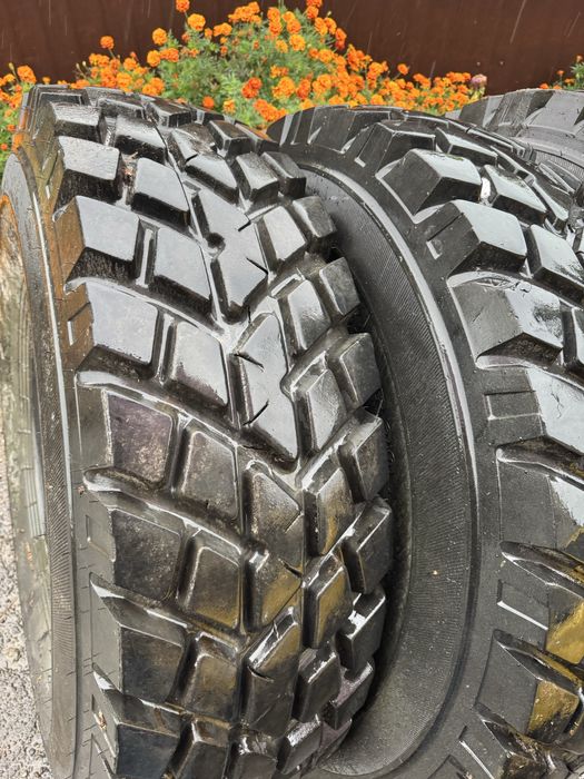 Шини NoKian 1400/20 ,колеса 14.00r20 Ураз, Камаз 4310,95%