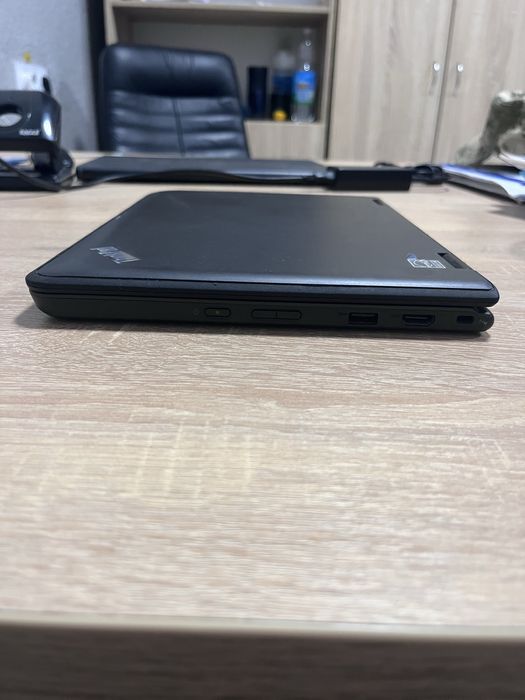 Lenovo ThinkPad 11e
