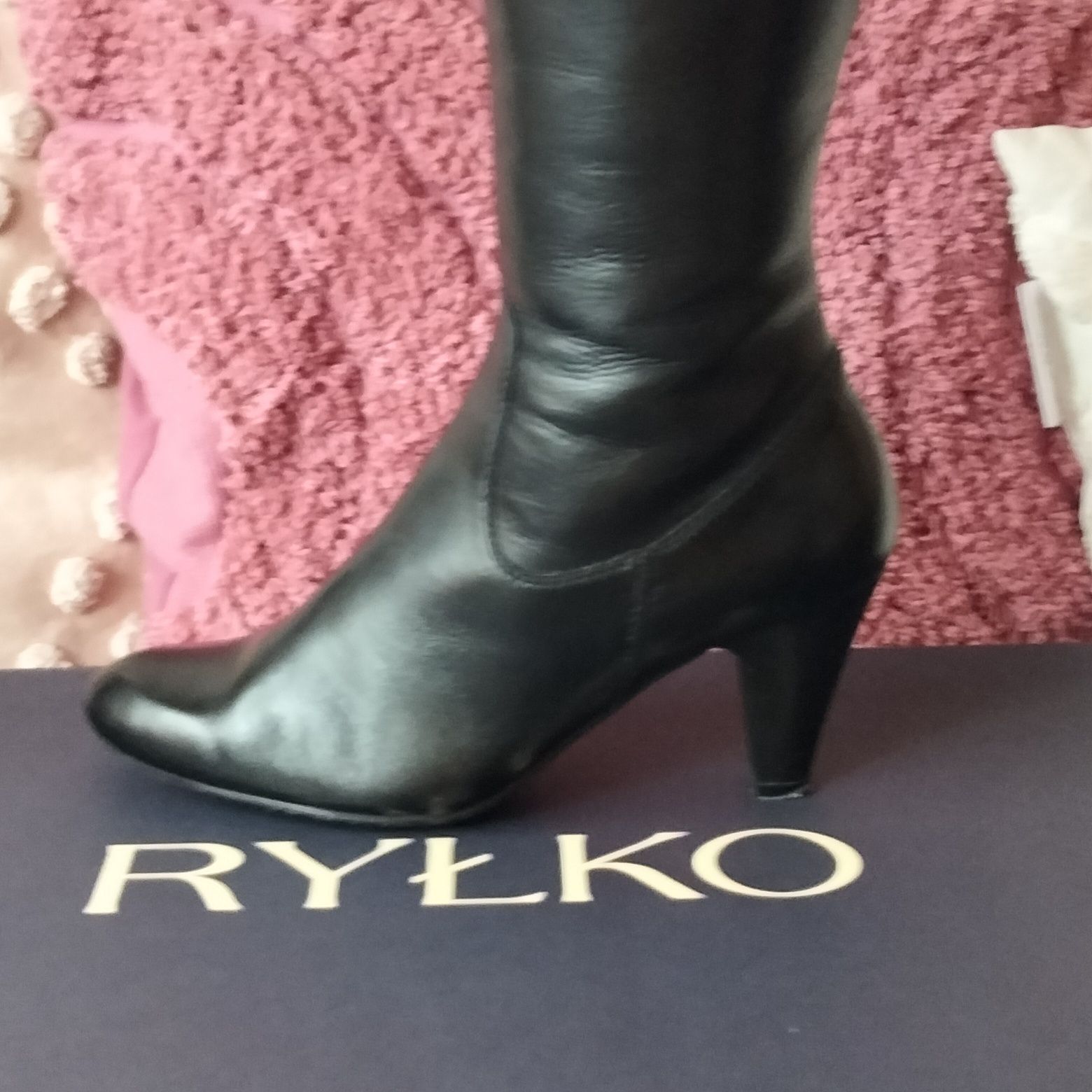 Eleganckie Kozaki RYŁKO jak nowe na obcasie 38
