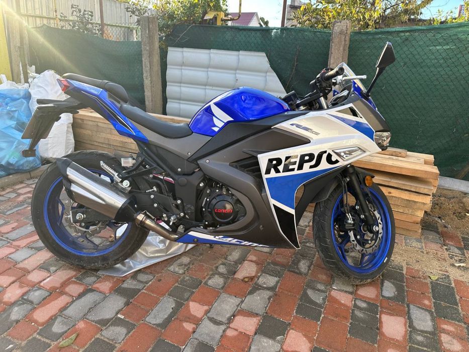 Продам мотоцикл 250 кубіків