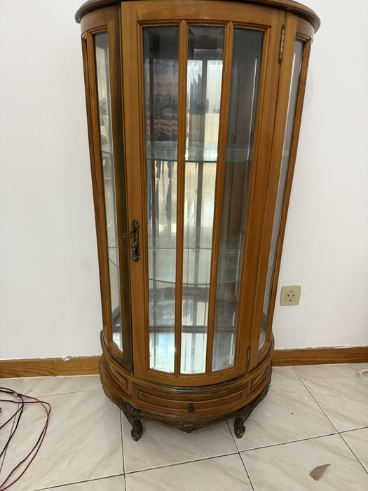 Movel vitrine - portas vidro