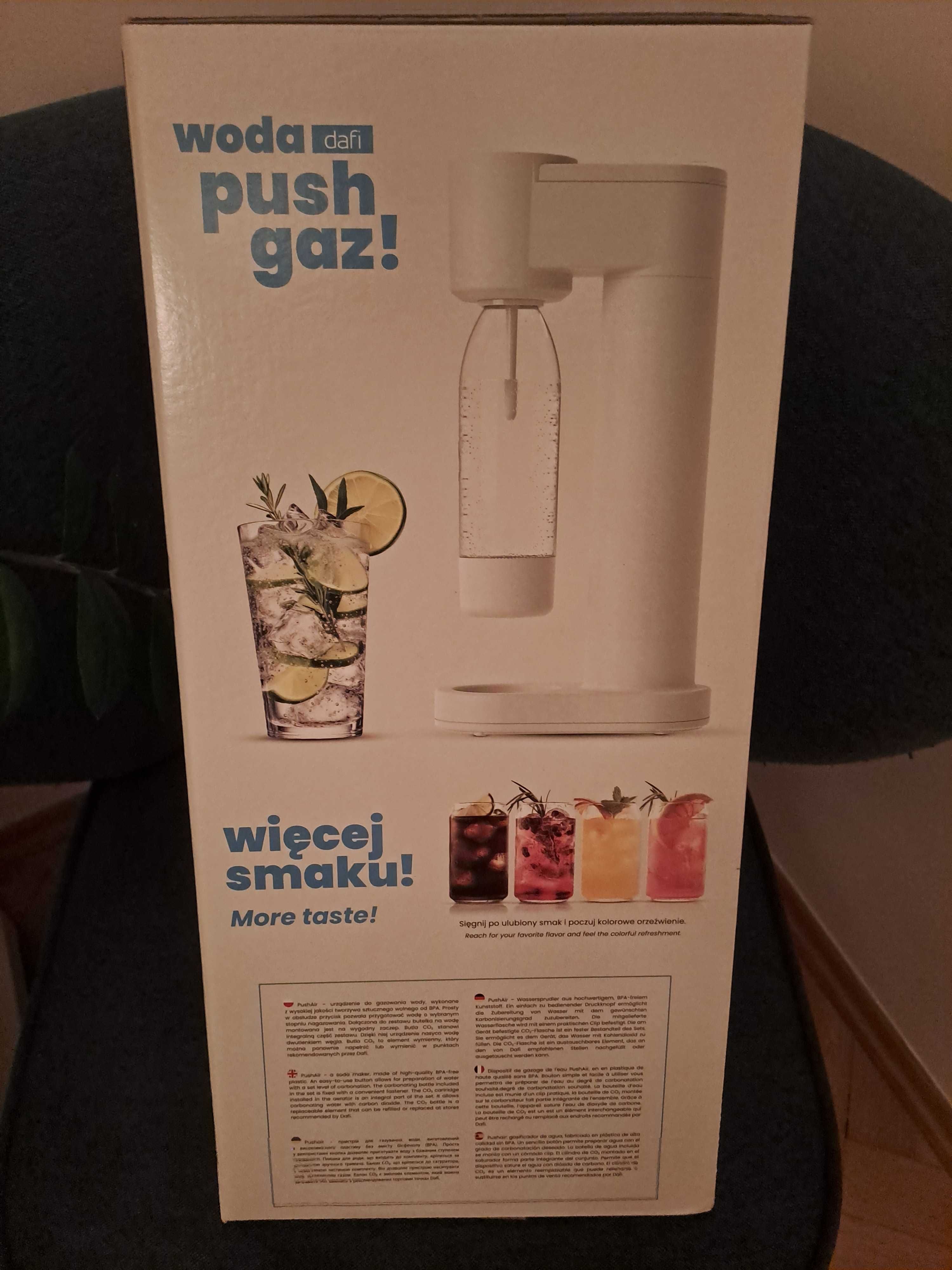 Dafi saturator PushAir biały + nabój CO2 + butelka 0,7L