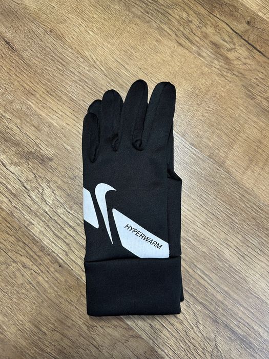 Чорні перчатки nike