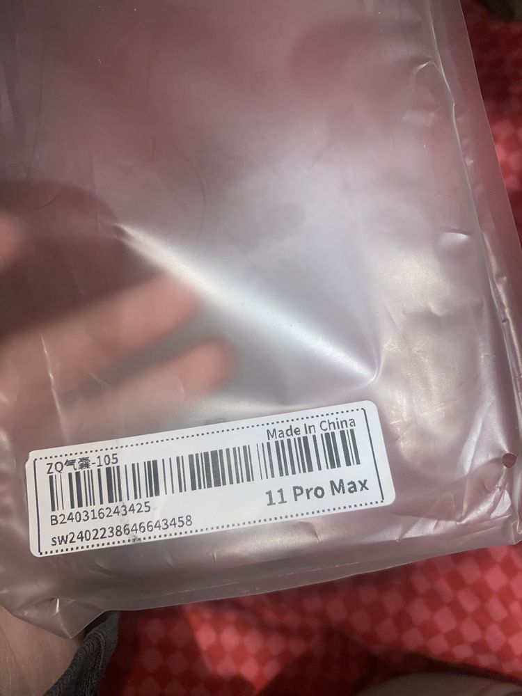 Obudowa IPhone 11 Pro Max różyczki SHEIN