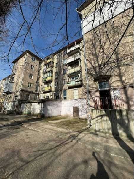 Продам 3к квартиру на пр Гагарина Науки Кирпичный дом рядом парк