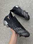 Buty pilkatskie Adidas Predator Freak.1 FG rozmiar 42 2/3