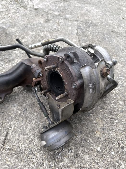 Turbo Toyota Avensis T25 de 2006