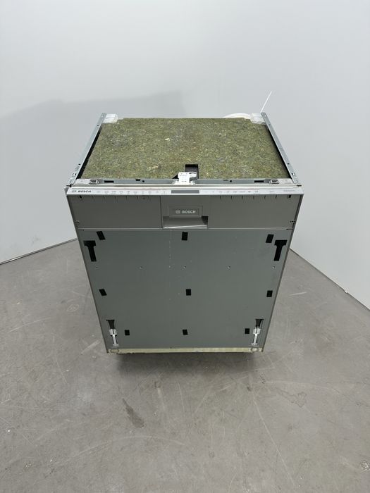 Посудомийна машина Bosch serie 8 SBE68TX