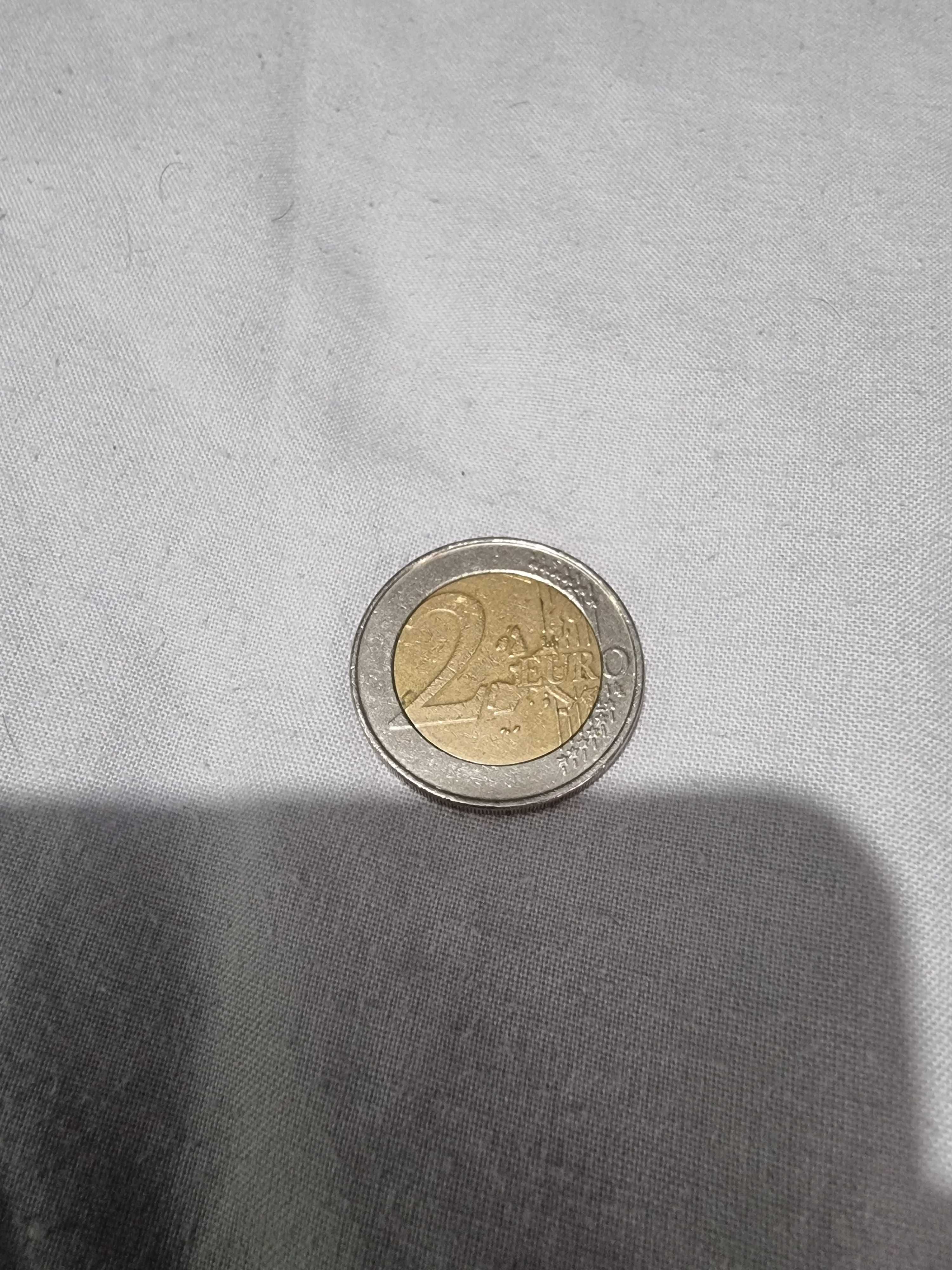 Moeda rara de 2 euros da Bélgica do ano 2000 com defeito de cunhagem.