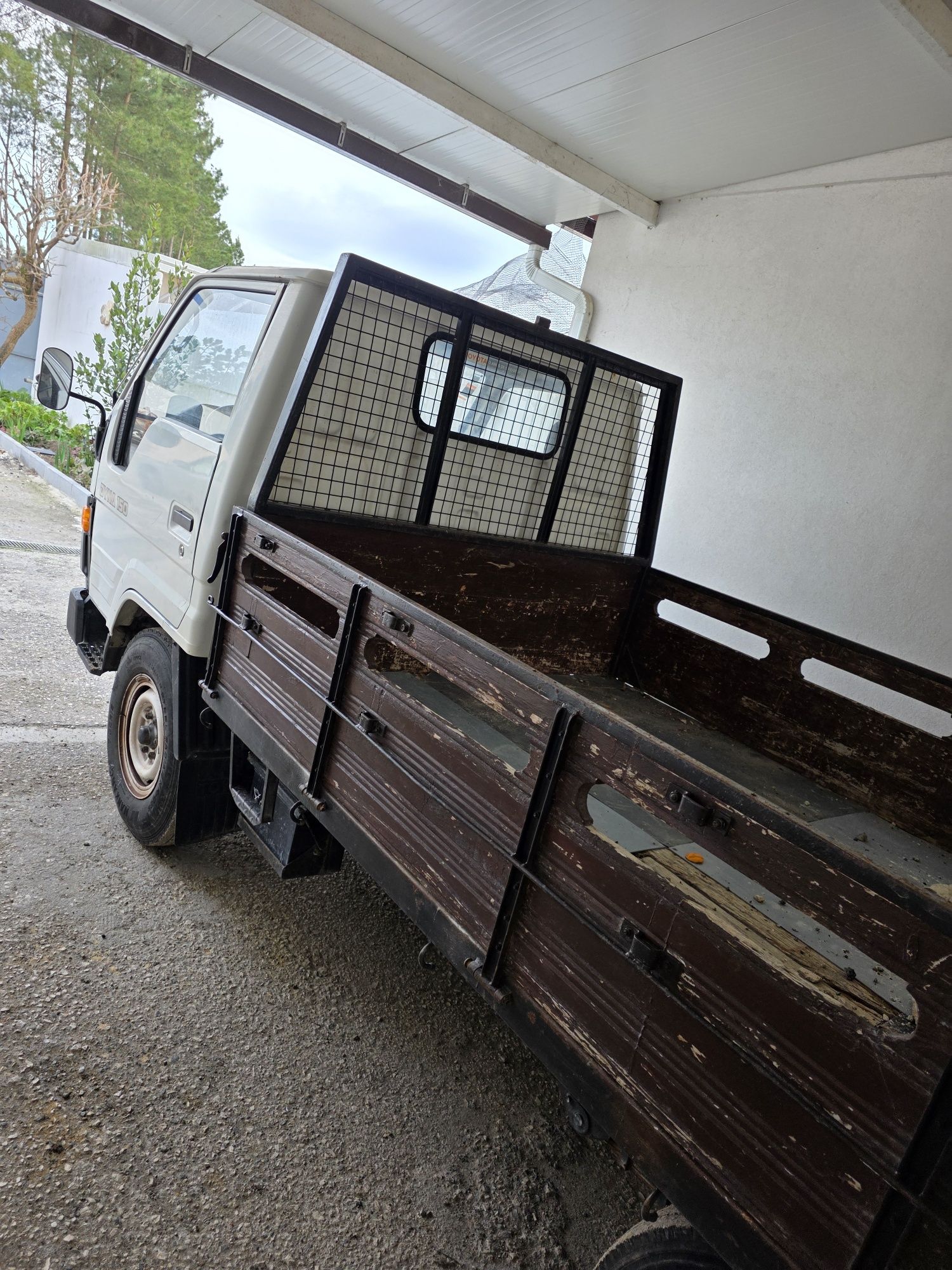Toytona Dyna 150