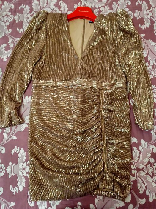 Жіноче вечірнє плаття з паєтками батал вечірня жіноча сукня з рукавом