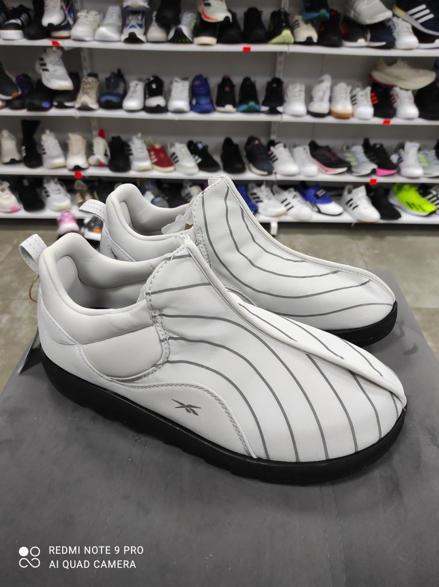 ОРИГІНАЛ 100% Кросівки Reebok Beatnik Pure Grey Black 45.5