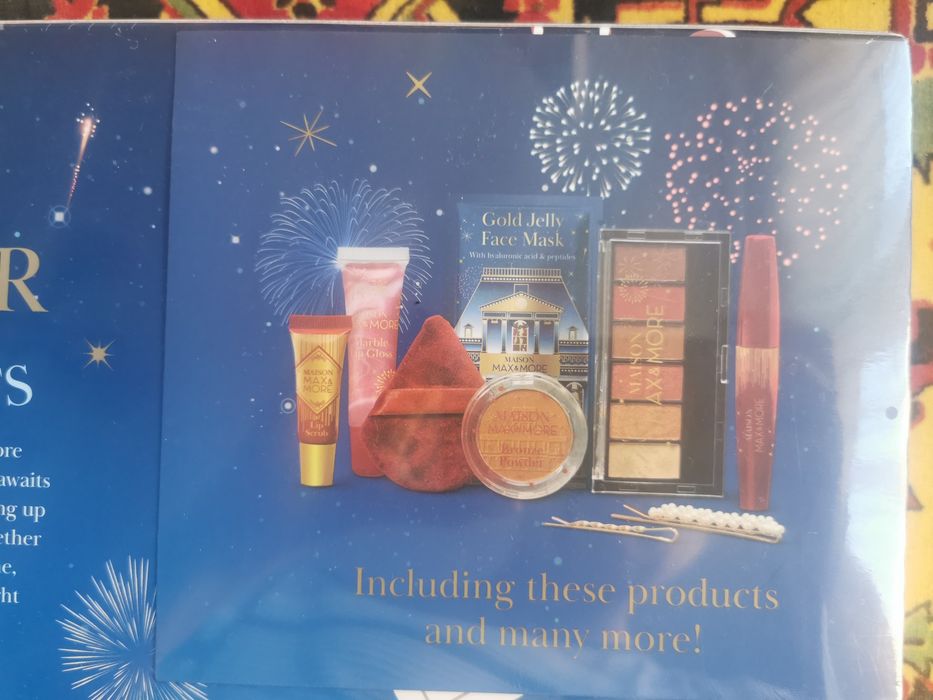 Nowy Kalendarz adwentowy 24 kosmetyki super na prezent