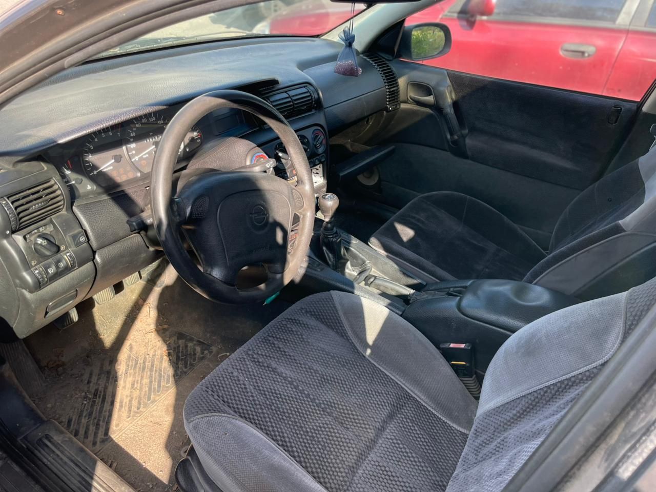 Opel Omega 1997.