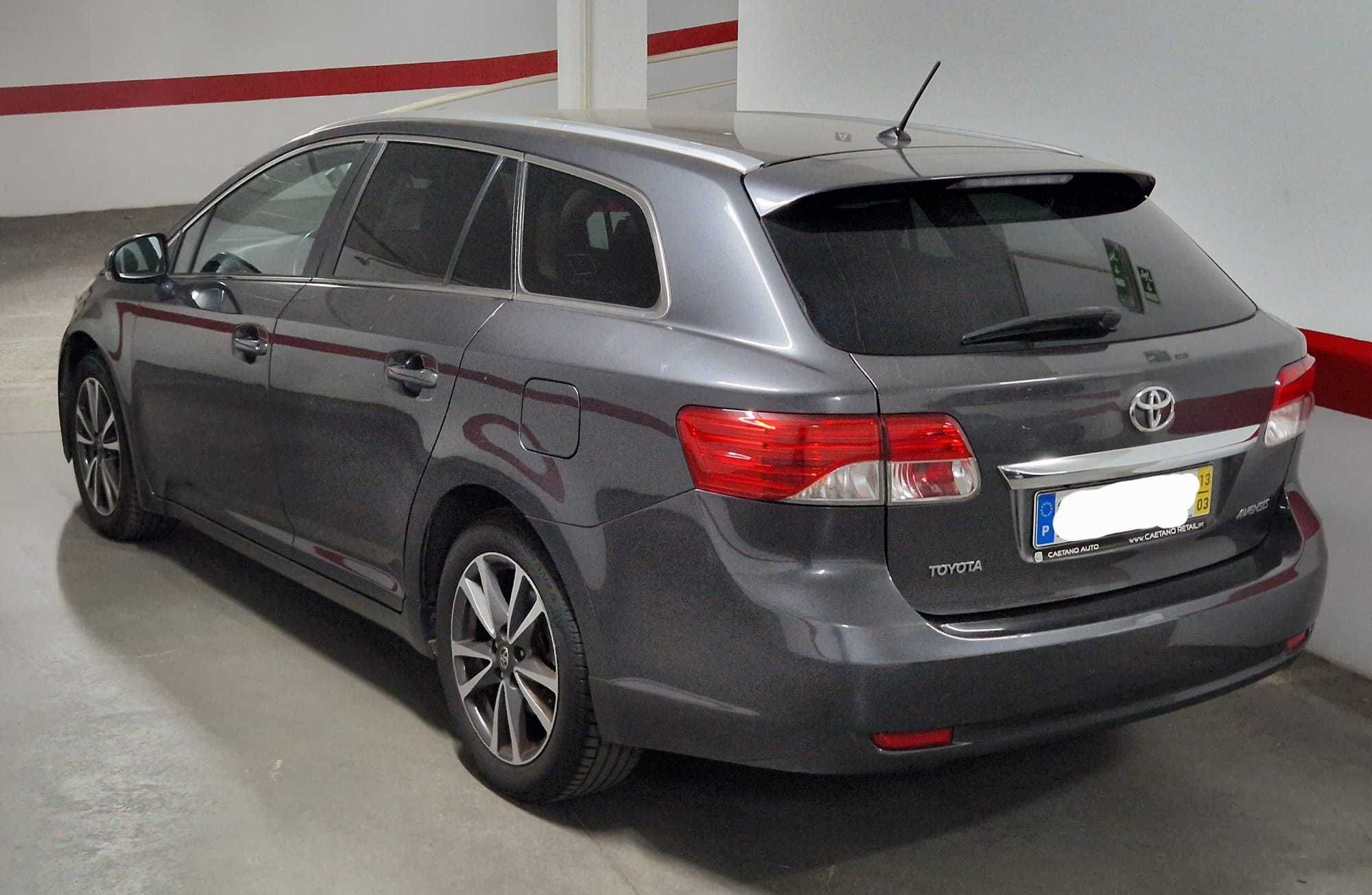 Toyota Avensis SW 2.0D LUXURY+NAVI