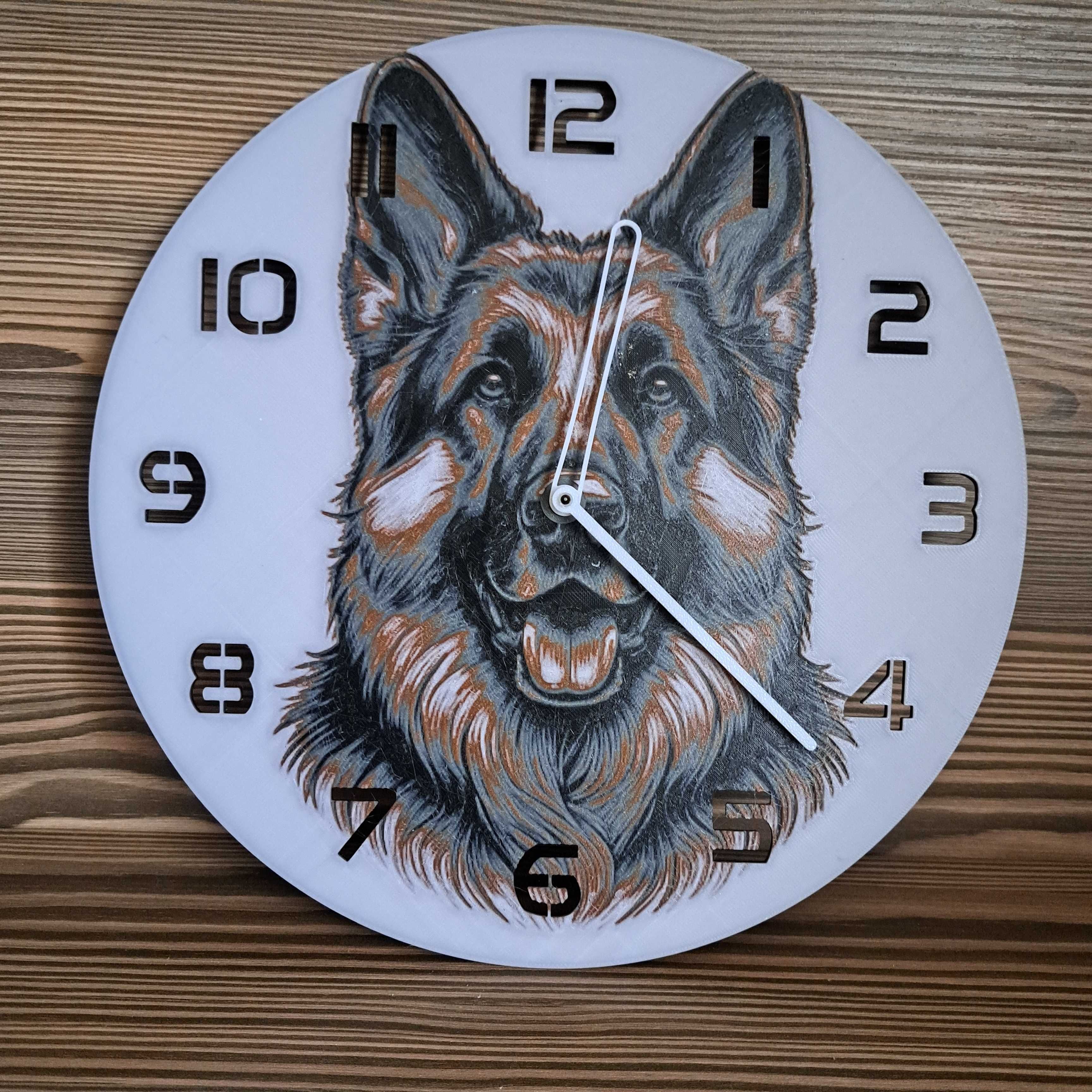 Zegar ścienny Owczarek Niemiecki 24 cm
