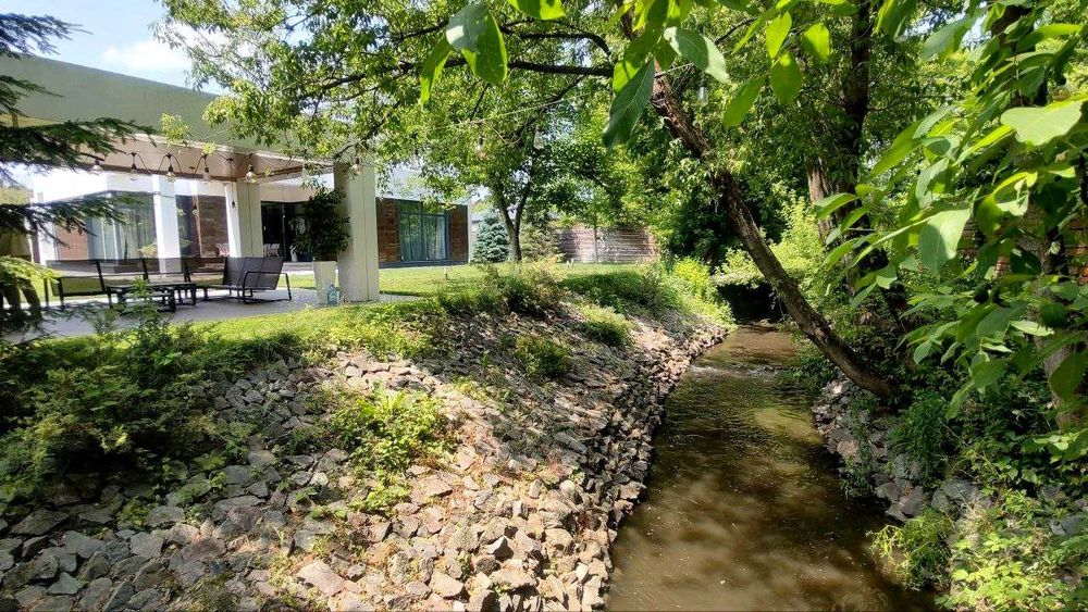 Продажа стильного уютного дома Новоалександровка у реки