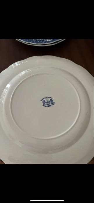 Loiça Inglesa azul, terrina, fruteira, travessas, pratos, 6 peças