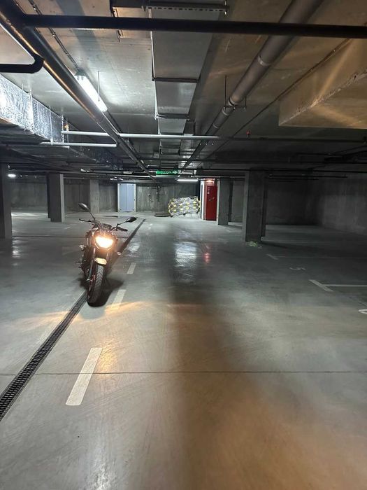 Продам машиномісце в ЖК Терракота від власника