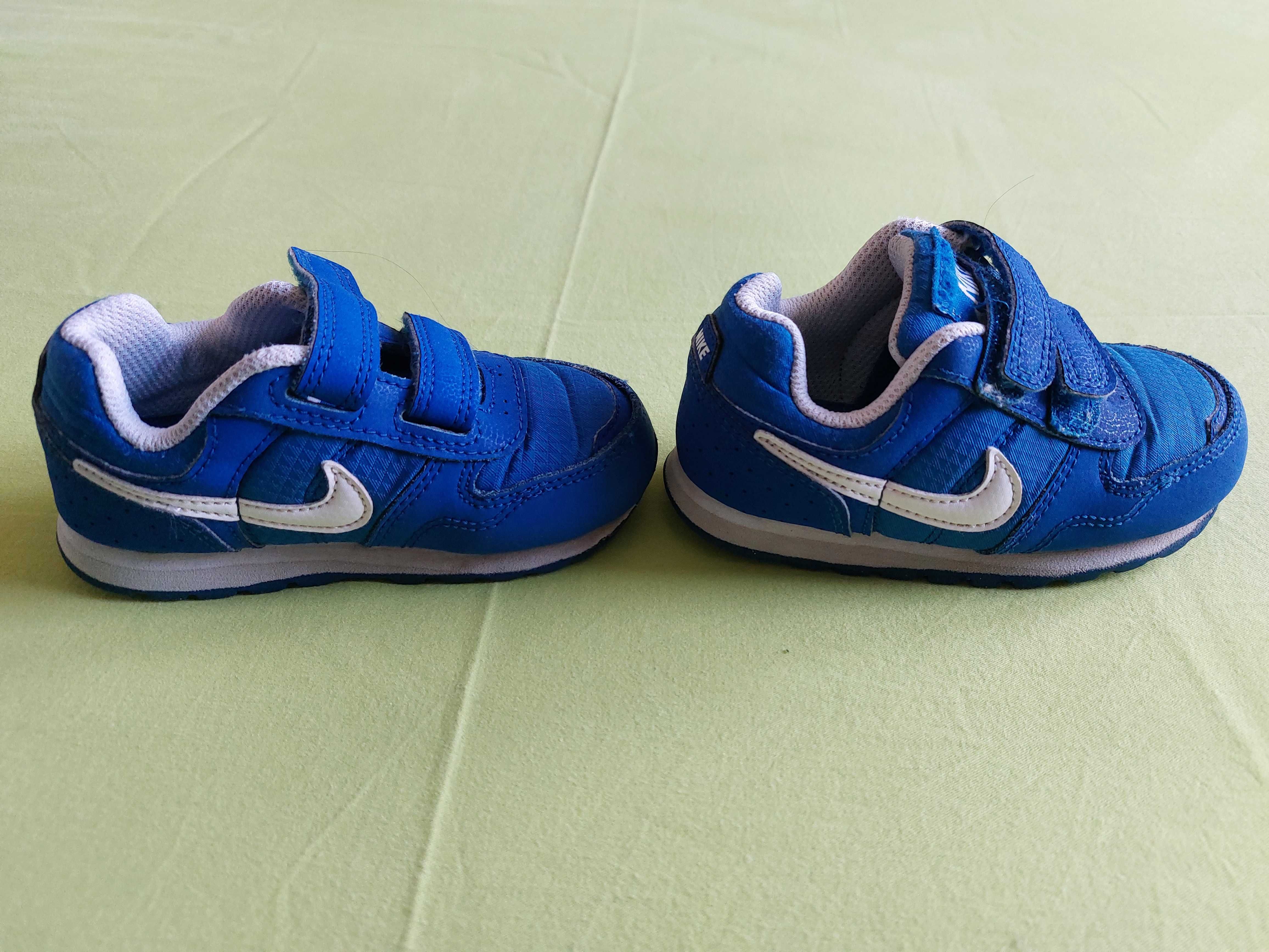 Buciki niemowlęce NIKE EUR22 / 12 cm