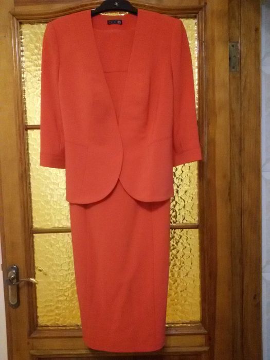 Стильный женский костюм р 54 торговой марки "Джей Эль" J&L .