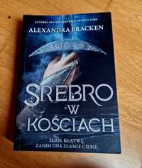 Alexandra  Bracken  Srebro w kościach