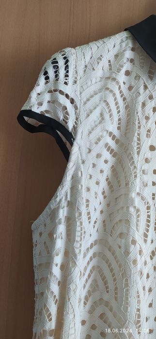 Sukienka koronkowa Zara