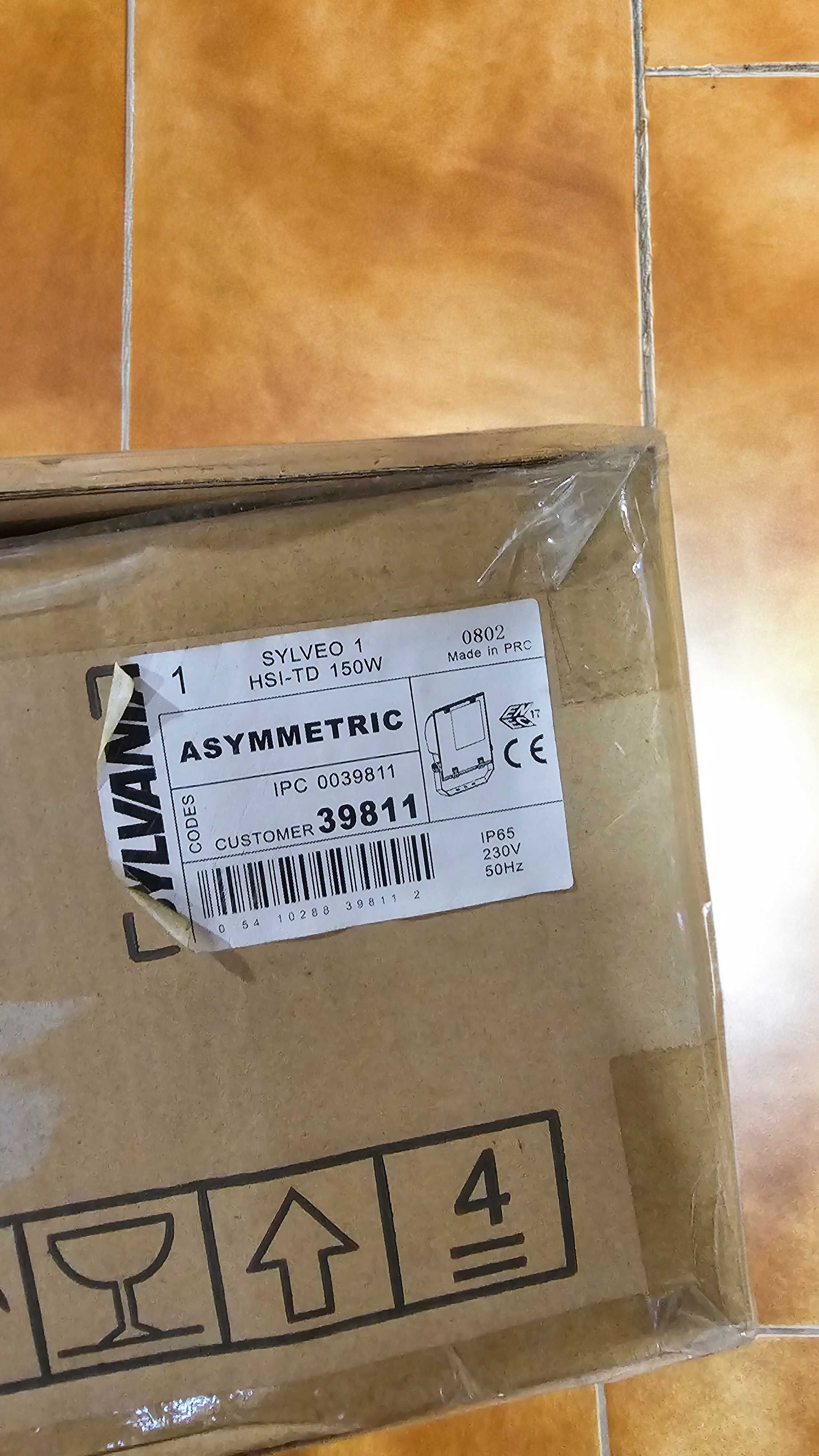 3x Projetores Metálico Assimétrico SYLVEO 1 + HSI-TD 150W