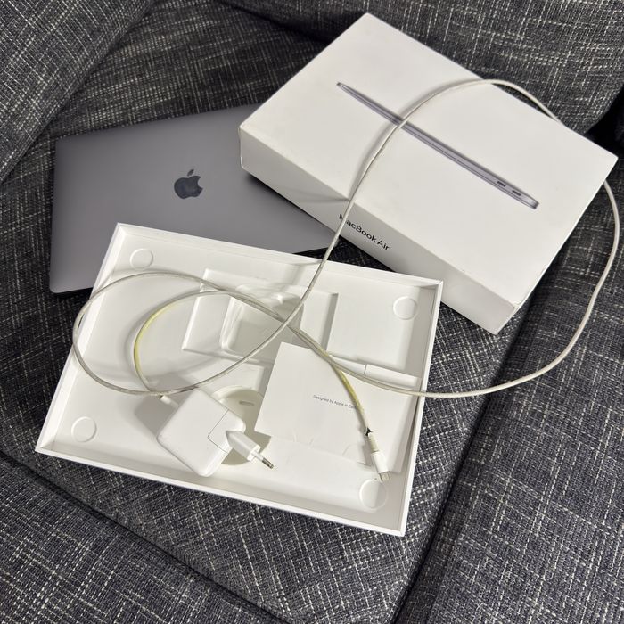 MacBook Air M1 2020 8/256GB